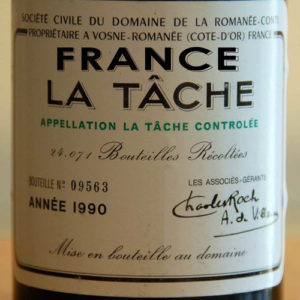botella de vino francés